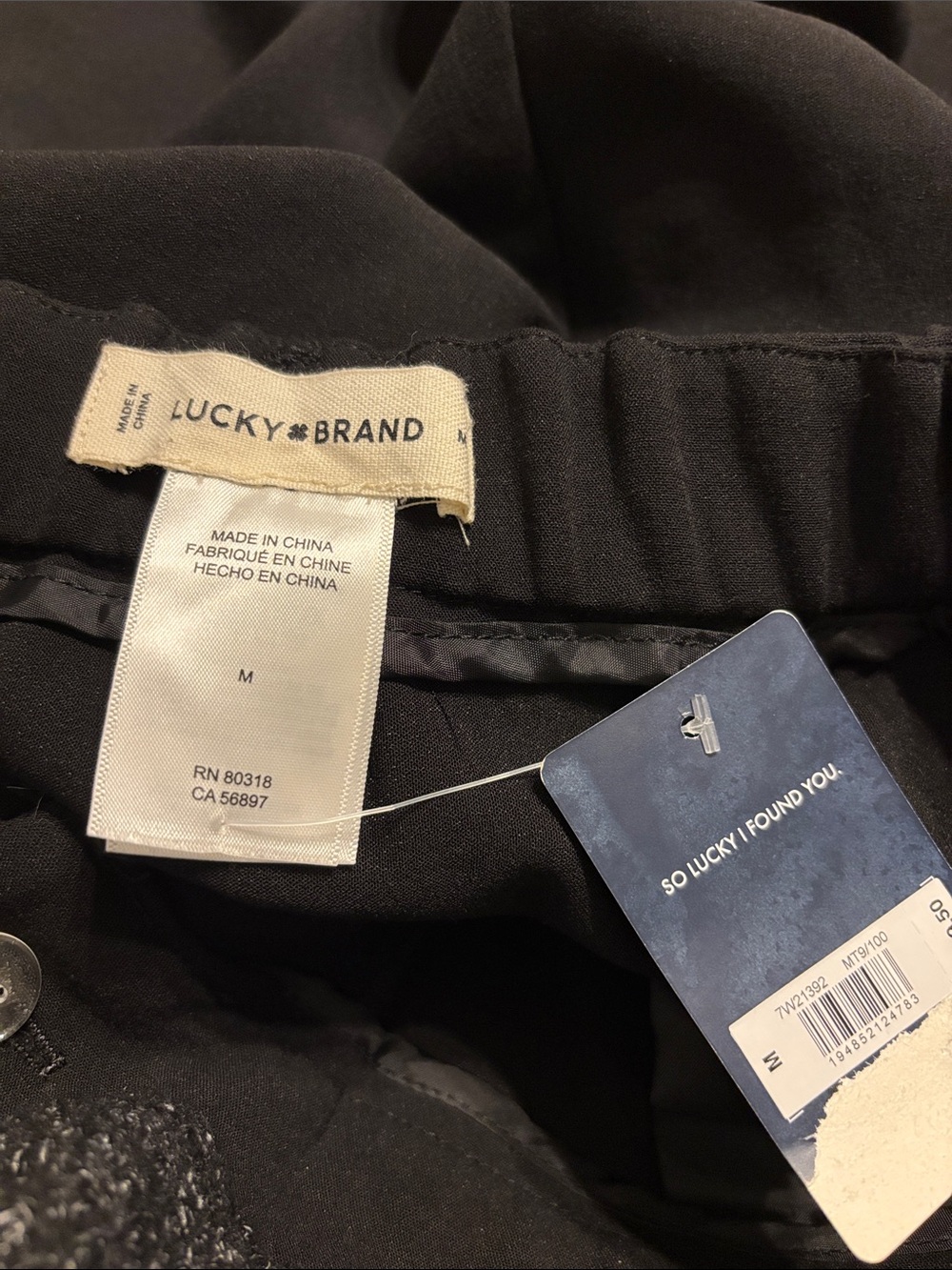 Lucky Brand Pleated Longline Trouser Shorts - Picture 9 of 10